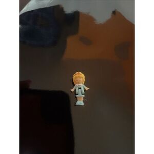 Vintage 1994 Polly‎ Pocket Party Board Game Replacement Blue Doll 1" FIGURE